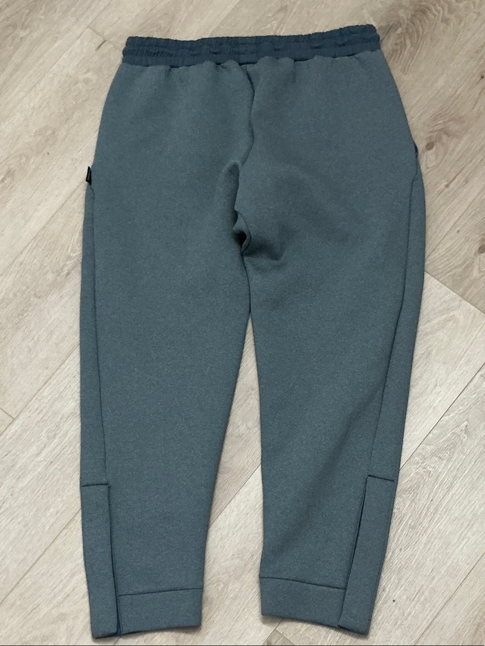 Nike Men’s LSU Charcoal Gray Sweatpants - Picture 2 of 5